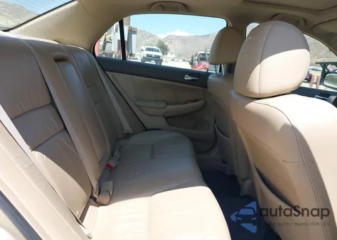 2004 Honda Accord 2.4 Ex из США, поврежденный, VIN 1HGCM56864A126909